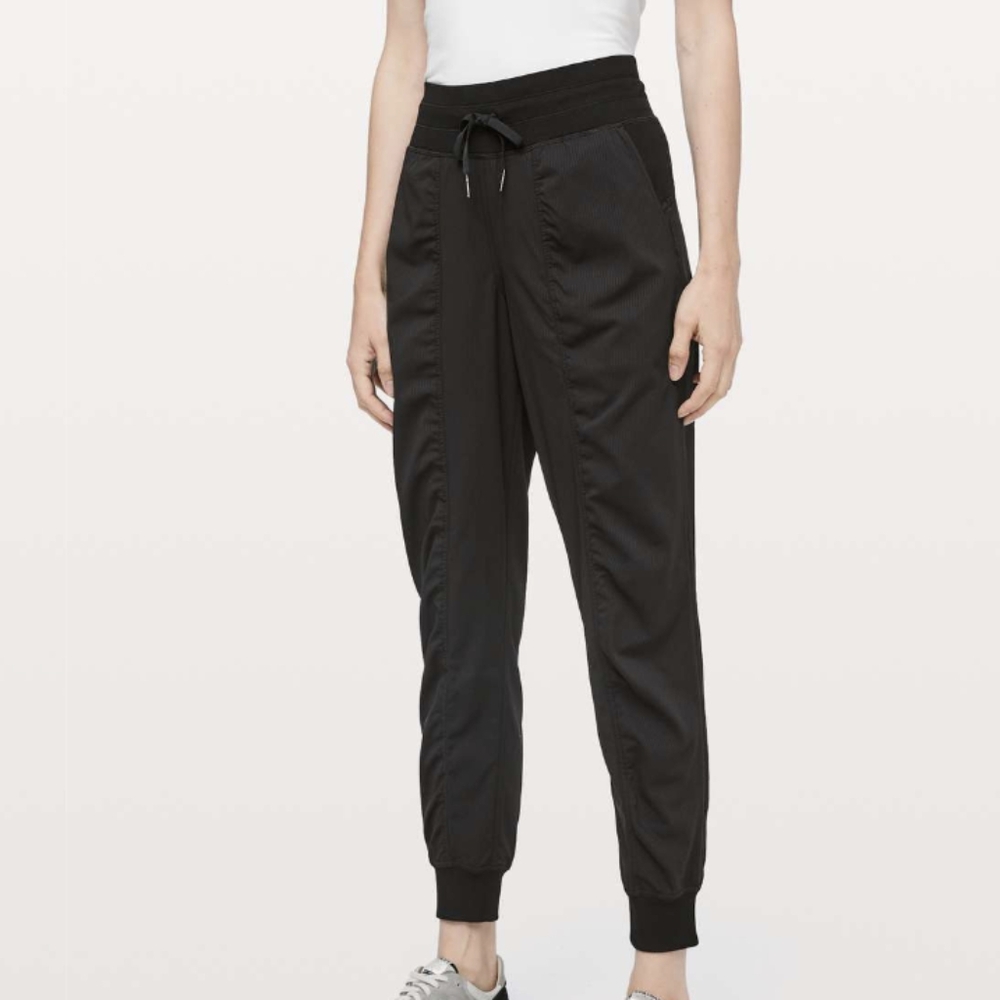 Lululemon Dance Studio Jogger *29" Black